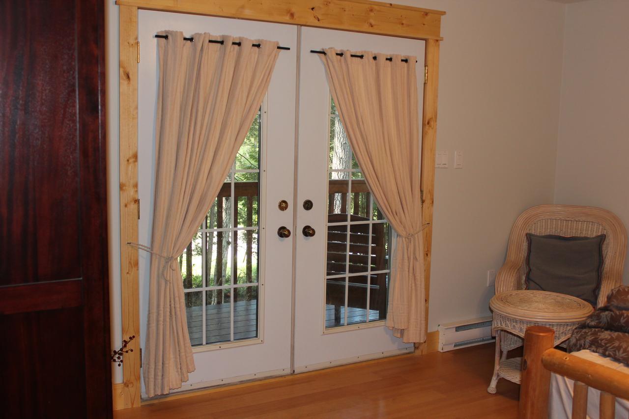 The Perch On Gabriola Bed & Breakfast Exterior photo
